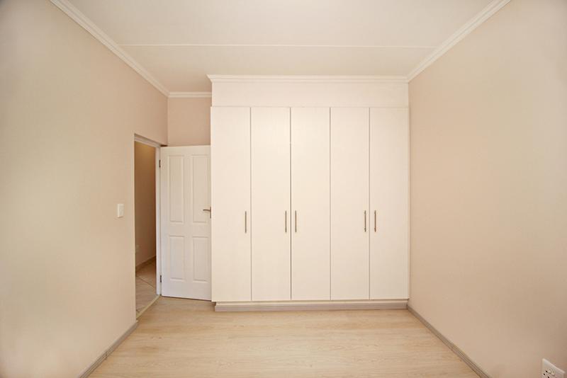 3 Bedroom Property for Sale in Fraaiuitsig Western Cape